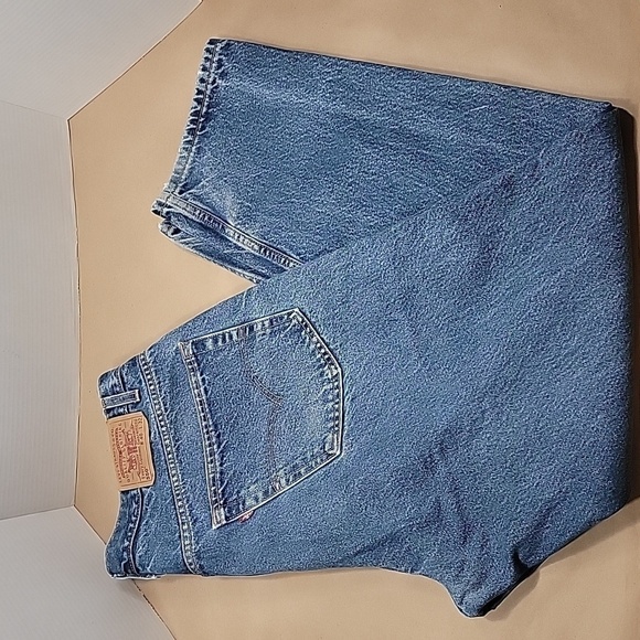 Levi's Mens 550 Blue Jeans, Relaxed Fit, Size 40 x 32. - Picture 1 of 12